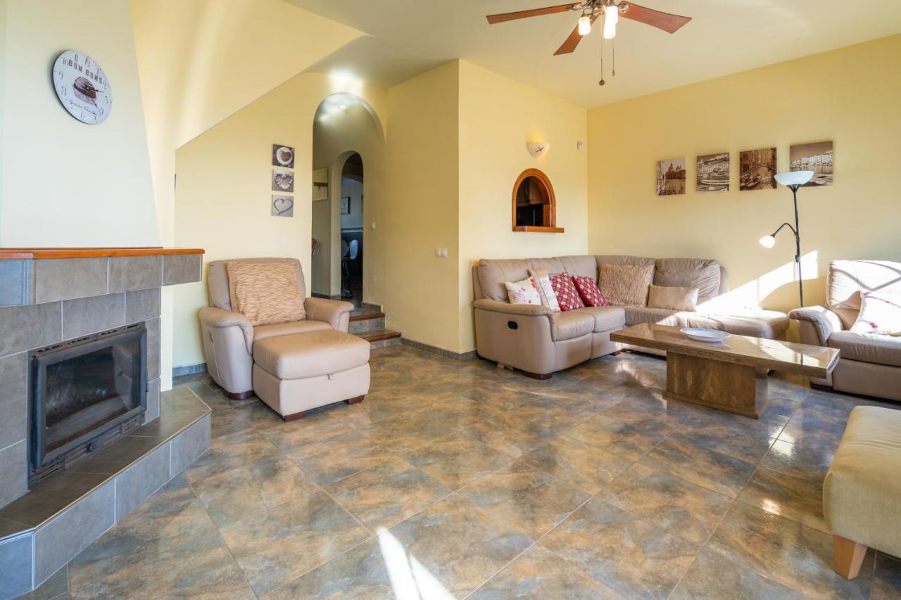 3 Bedroom House, 400M To The Beach, Near La Cala De Mijas Malaga Zewnętrze zdjęcie